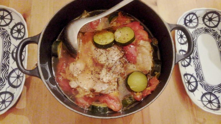 鶏肉レシピ もも肉 鶏肉 トマト ズッキーニ煮込み ルクルーゼ 暮らしのきろく